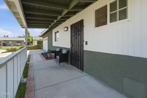 Exterior - 1009 Inman Cir, Simi Valley, CA 93065 photo 3 of 8