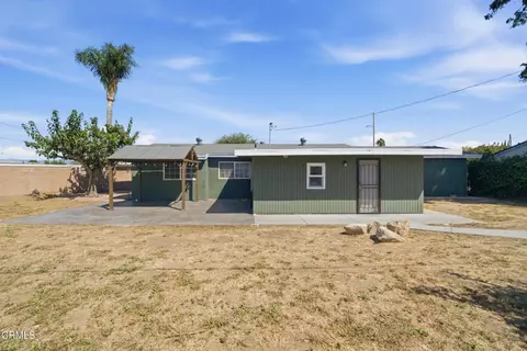 Exterior - 1009 Inman Cir, Simi Valley, CA 93065 photo 5 of 8
