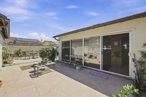 Exterior - 2044 Patricia St, Oxnard, CA 93036 photo 8 of 14