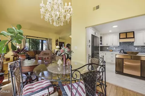 Dining - 2044 Patricia St, Oxnard, CA 93036 photo 2 of 4