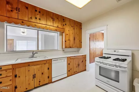 Kitchen - 440 2nd St, Fillmore, CA 93015 photo 1 of 6