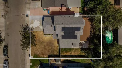 View/Area - 812 W Ave H-5, Lancaster, CA 93534 photo 1 of 5