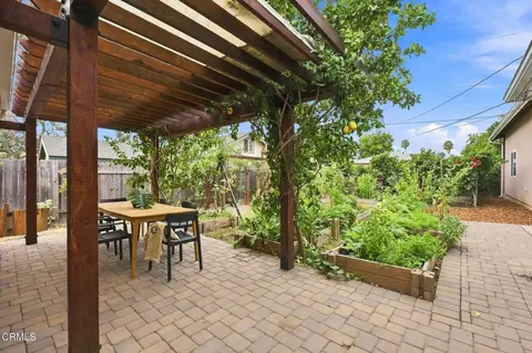 Exterior - 211 Shady Ln, Ojai, CA 93023 photo 5 of 9