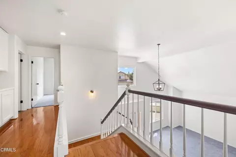 Entry Way - 1011 Yukonite Pl, Oxnard, CA 93030 photo 1 of 2