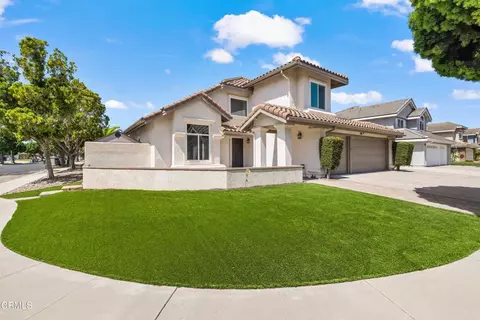 Exterior - 1011 Yukonite Pl, Oxnard, CA 93030 photo 2 of 8