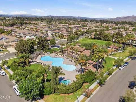 View/Area - 237 Trellis Pl, Camarillo, CA 93012 photo 8 of 9