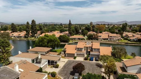 1691 Pierside Ln, Camarillo, CA 93010 photo 2