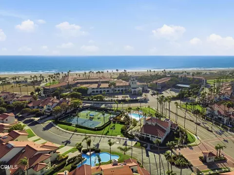 View/Area - 3933 Ocean Dr, Oxnard, CA 93035 photo 5 of 5