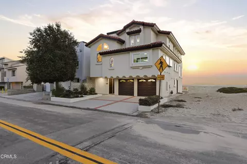 3933 Ocean Dr, Oxnard, CA 93035