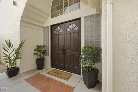 Entry Way - 3933 Ocean Dr, Oxnard, CA 93035 photo 1 of 2