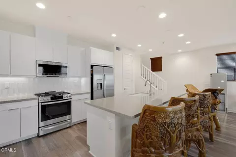 Kitchen - 1054 Canal St, Oxnard, CA 93035 photo 2 of 4