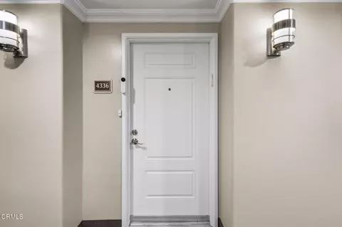 Entry Way - 4336 Tradewinds Dr, Oxnard, CA 93035 photo 1 of 3
