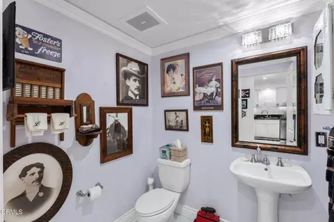 Bath - 4336 Tradewinds Dr, Oxnard, CA 93035 photo 1 of 4