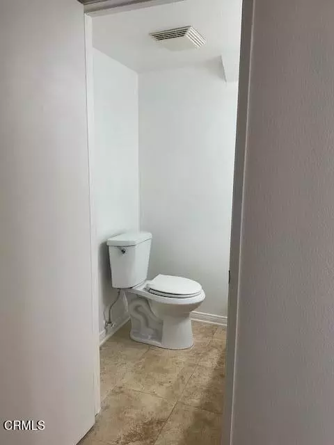 Bath - 2470 Stow St, Simi Valley, CA 93063 photo 5 of 6