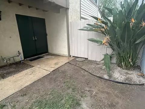 Exterior - 2470 Stow St, Simi Valley, CA 93063 photo 3 of 6