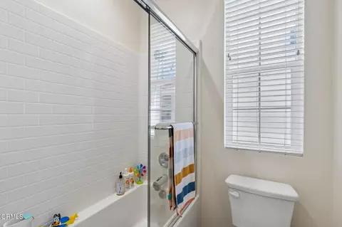 Bath - 5040 Robles St, Camarillo, CA 93012 photo 4 of 4