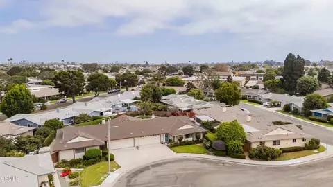 2575 Neptune Pl, Port Hueneme, CA 93041