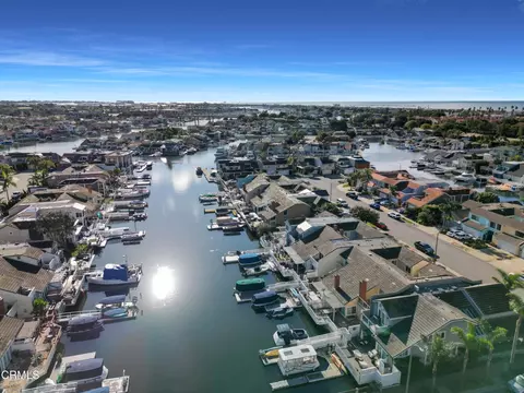 View/Area - 2010 Kingsbridge Way, Oxnard, CA 93035 photo 4 of 4