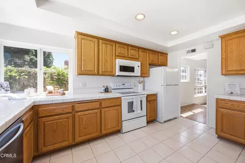 Kitchen - 2490 N Alden St, Simi Valley, CA 93065 photo 5 of 5