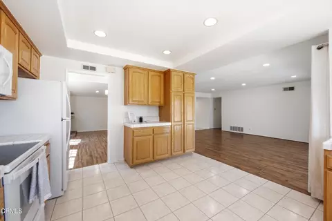 Kitchen - 2490 N Alden St, Simi Valley, CA 93065 photo 4 of 5