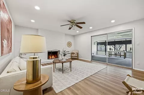 Living - 1979 Hayden St, Camarillo, CA 93010 photo 6 of 6
