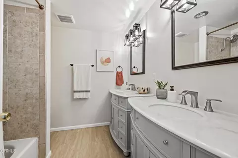 Bath - 1979 Hayden St, Camarillo, CA 93010 photo 1 of 3