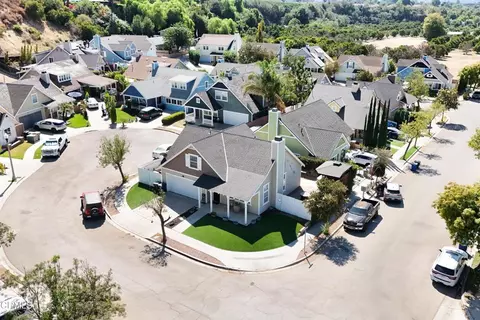 View/Area - 675 Ash Cir, Fillmore, CA 93015 photo 2 of 5