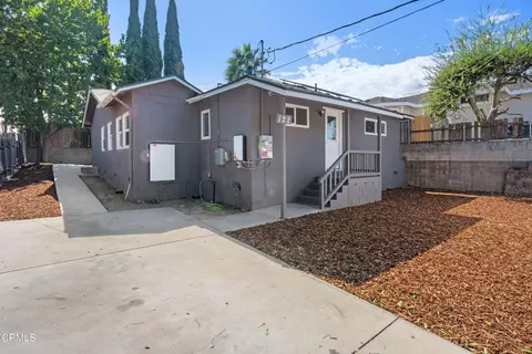 Exterior - 122 Bundren St, Oak View, CA 93022 photo 4 of 18