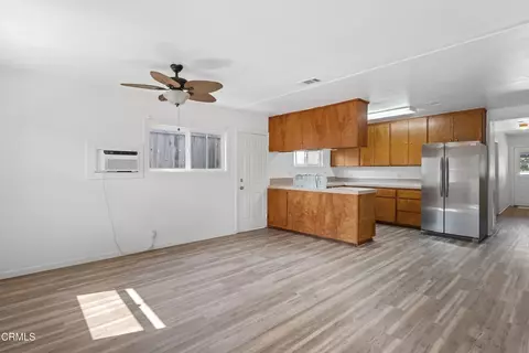 Living - 122 Bundren St, Oak View, CA 93022 photo 1 of 4