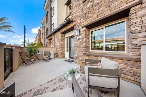 Exterior - 542 Via Zibello, Camarillo, CA 93012 photo 5 of 10