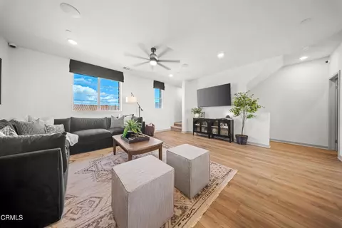 Entry Way - 542 Via Zibello, Camarillo, CA 93012 photo 10 of 14