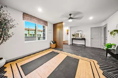 Entry Way - 542 Via Zibello, Camarillo, CA 93012 photo 5 of 14