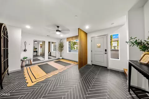 Entry Way - 542 Via Zibello, Camarillo, CA 93012 photo 3 of 14