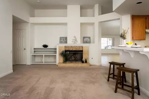 Living - 708 Binnacle St, Oxnard, CA 93035 photo 5 of 7