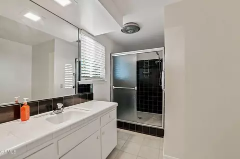 Bath - 1128 El Monte Dr, Simi Valley, CA 93065 photo 2 of 3