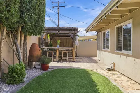 Exterior - 1300 Bluebell St, Oxnard, CA 93036 photo 11 of 11