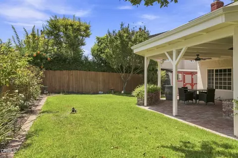 Exterior - 142 Spindlewood Ave, Camarillo, CA 93012 photo 10 of 14