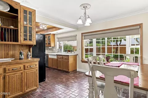Kitchen - 142 Spindlewood Ave, Camarillo, CA 93012 photo 1 of 7