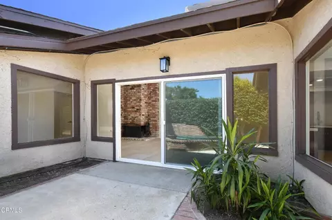 Exterior - 963 Palmer Ave, Camarillo, CA 93010 photo 6 of 14