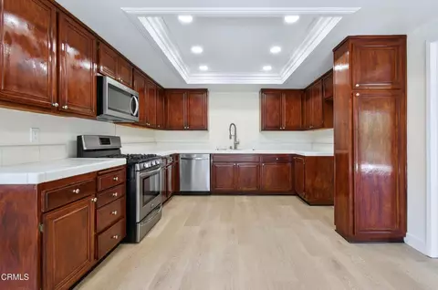 Kitchen - 963 Palmer Ave, Camarillo, CA 93010 photo 1 of 2