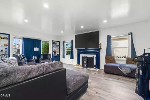 Other - 439 Deodar Ave, Oxnard, CA 93030 photo 2 of 11