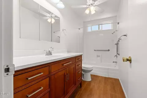 Bath - 3600 Regatta Pl, Oxnard, CA 93035 photo 2 of 2
