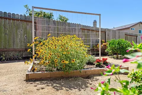 Exterior - 3600 Regatta Pl, Oxnard, CA 93035 photo 9 of 12
