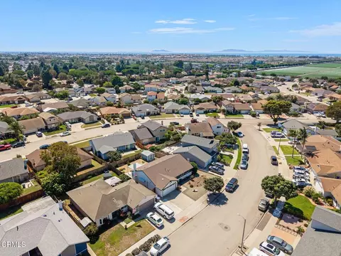 View/Area - 3600 Regatta Pl, Oxnard, CA 93035 photo 6 of 7