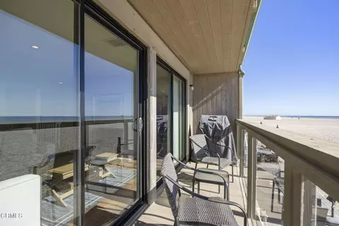Exterior - 3949 Ocean Dr, Oxnard, CA 93035 photo 3 of 6