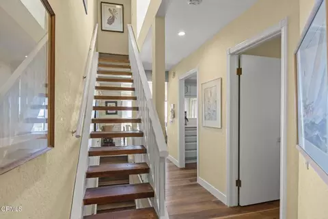 Entry Way - 3949 Ocean Dr, Oxnard, CA 93035 photo 2 of 3