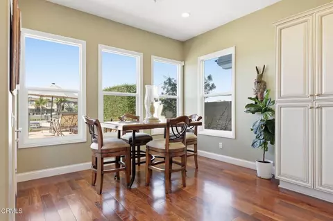 Dining - 4061 Farralon Way, Oxnard, CA 93035 photo 3 of 3