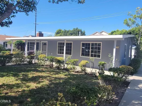 Exterior - 41 Fremont Ave, Moorpark, CA 93021 photo 1 of 12