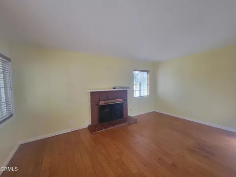 Living - 41 Fremont Ave, Moorpark, CA 93021 photo 3 of 4
