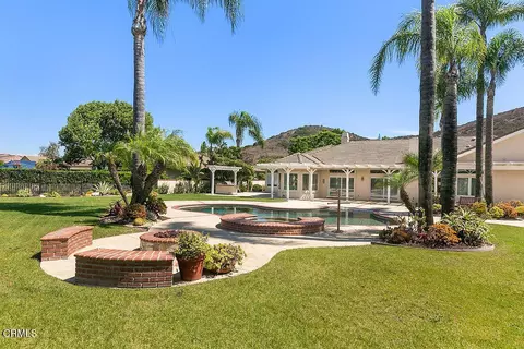 Exterior - 2123 Bennington Ct, Thousand Oaks, CA 91360 photo 11 of 14